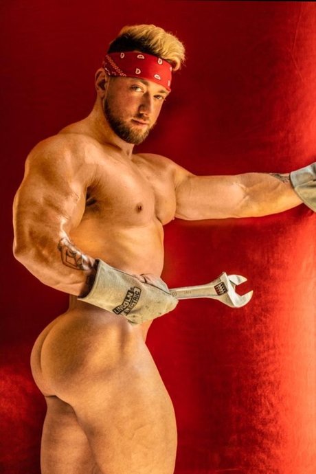 VIP Straight Bro Next Door NO PPV onlyfans free