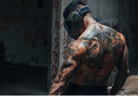 Adan Reilly onlyfans leakes