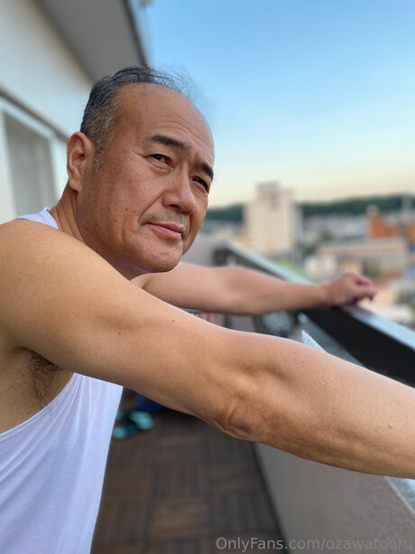 Tooru Ozawa leaked onlyfans.