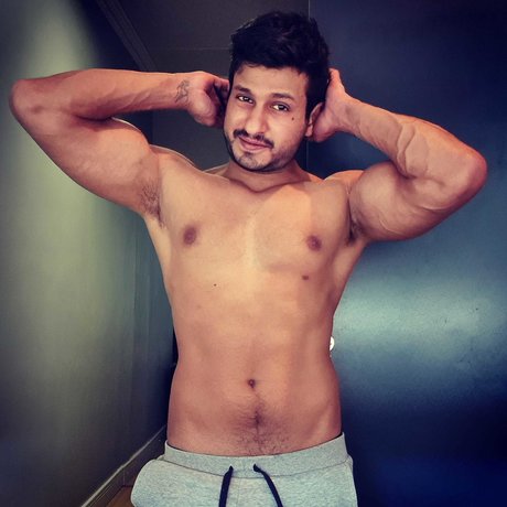 OtterJock onlyfans striptease