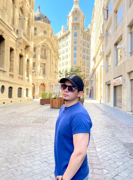 Oscar La Torre onlyfans content