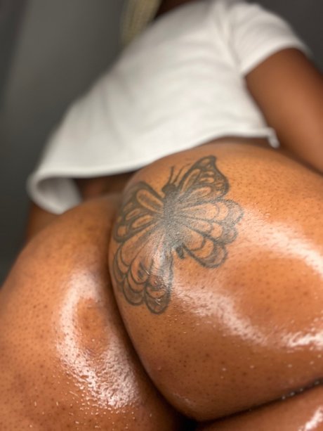 Open bootyhole onlyfans naked