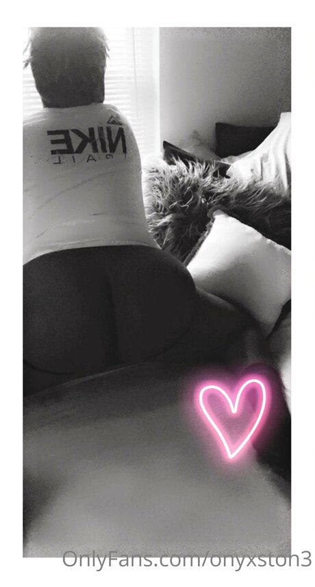 OnyxSton3 onlyfans sexy