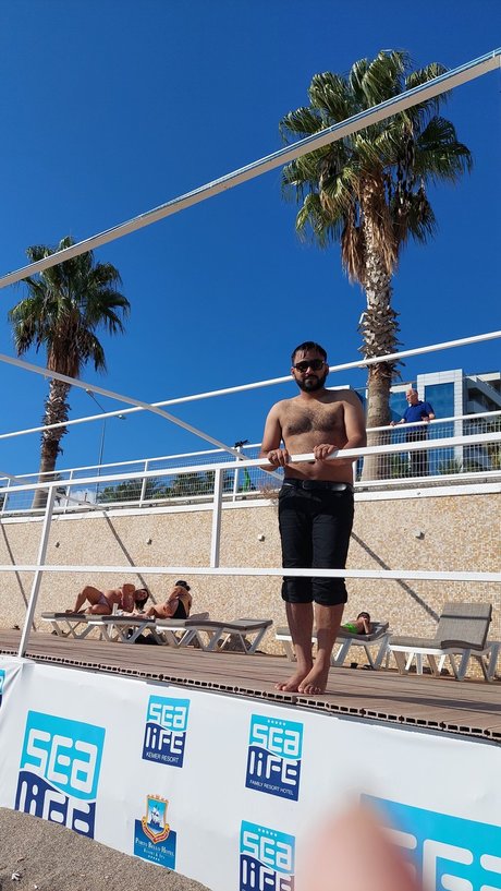 Adnan Rafiq onlyfans photo