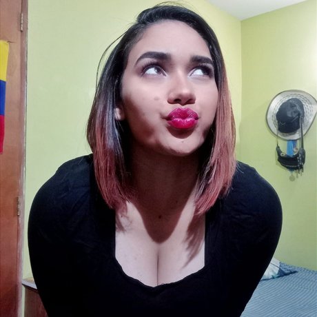 Paola P rez sexy onlyfans