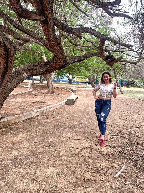 Paola P rez leak onlyfans nude