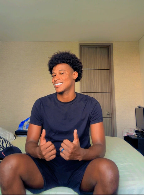 Aronx2a onlyfans leaks porn