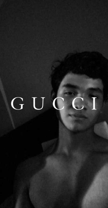 Your Fav Peruvian Guy onlyfans ass