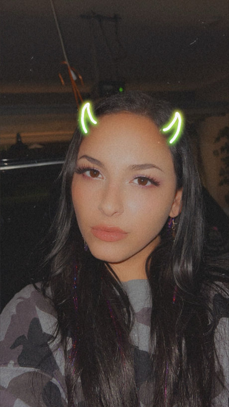 Athena Your Persian Princess_ nude onlyfans pics