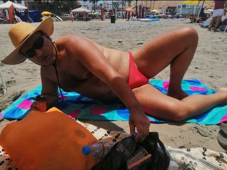 Sleepy Bear onlyfans nude leak