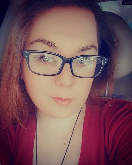 HoneyBadger onlyfans porn