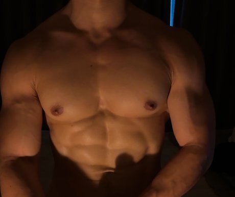 Pec Pal onlyfans pics