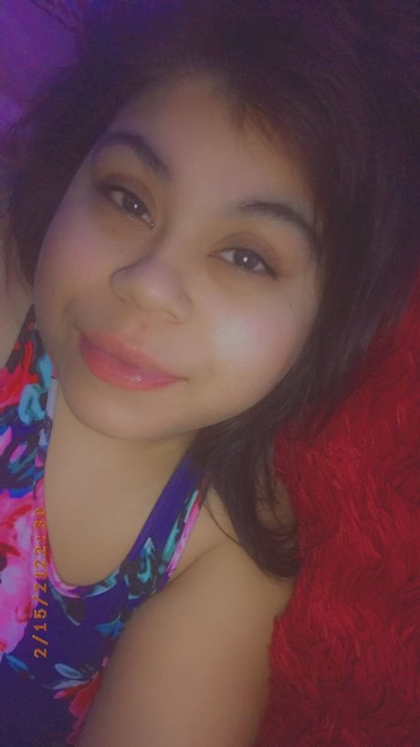 PebblezmakeyaBedRock free onlyfans