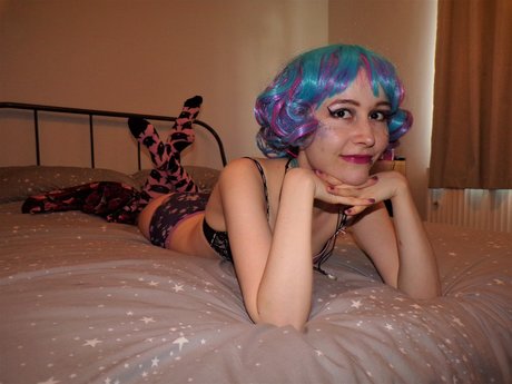 Peachyaubergine nudes onlyfans