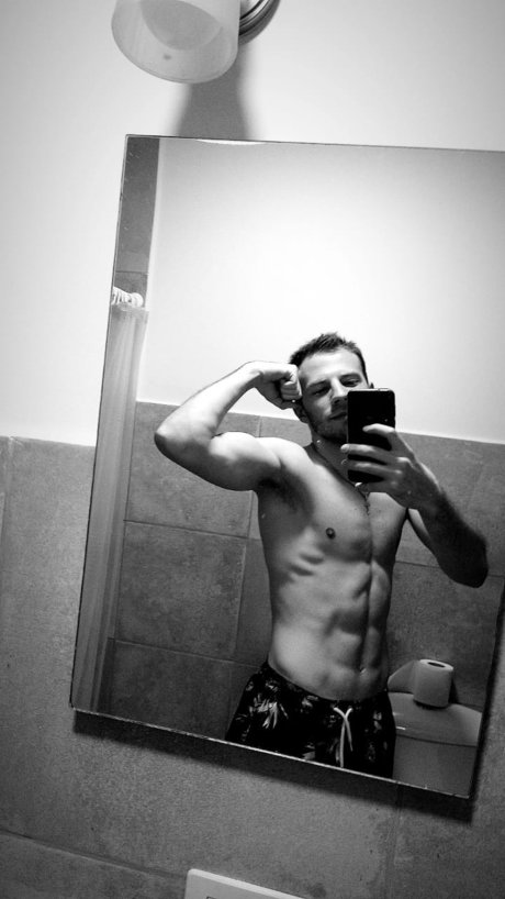 Luciano Oieni onlyfans