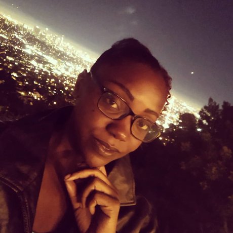 Cynthia Cash topless onlyfans