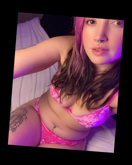 PiNkPnDa onlyfans nudes leaks