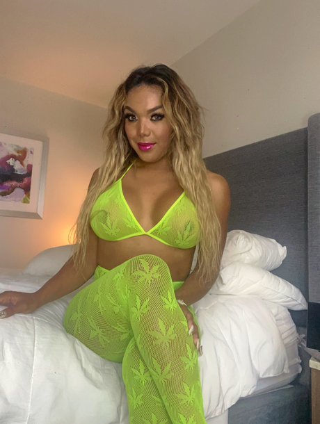 Shavel nude onlyfans pics