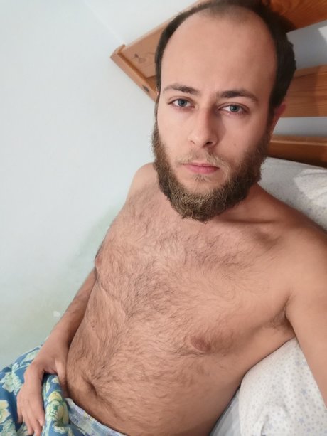 Piggy 96 onlyfans topless