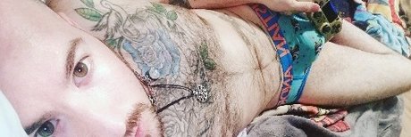 Hawkeiros onlyfans images