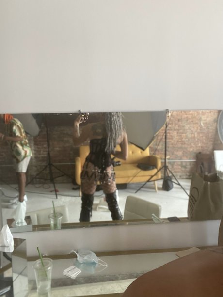 Pussy Sweet Like Honey onlyfans leaks free