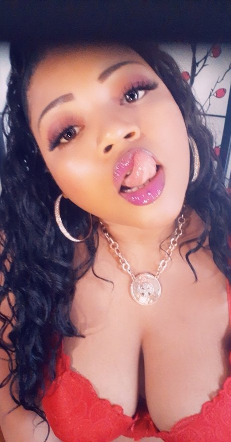 Cherry Pie naked onlyfans leaks