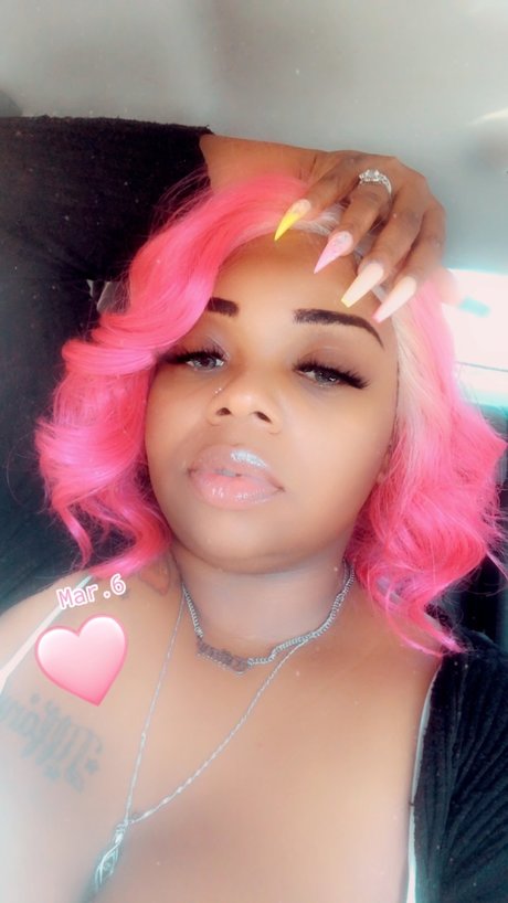 Cinnamon Valentine free_ onlyfans leaked tits