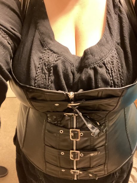 Phedre onlyfans striptease