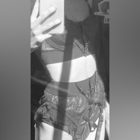 Petite Brat_ only fans xxx