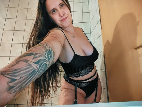 PETRA 666 onlyfans leaked dirtyship