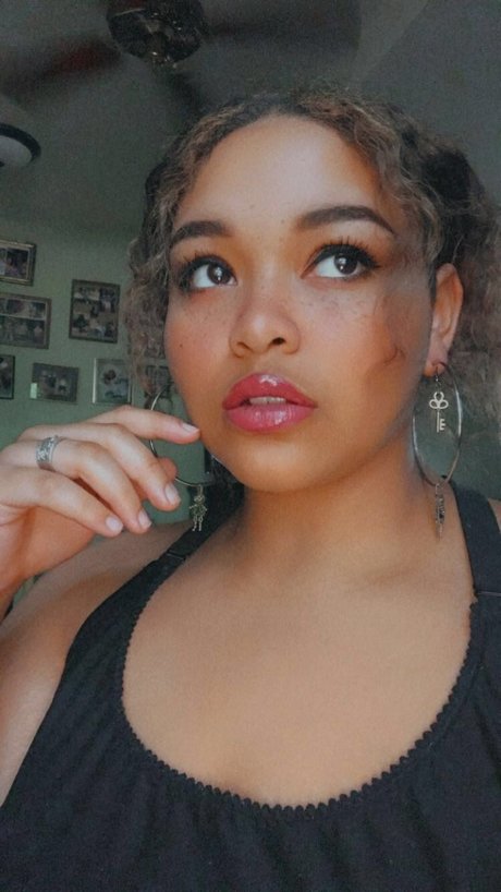 Plushie Galore ass onlyfans