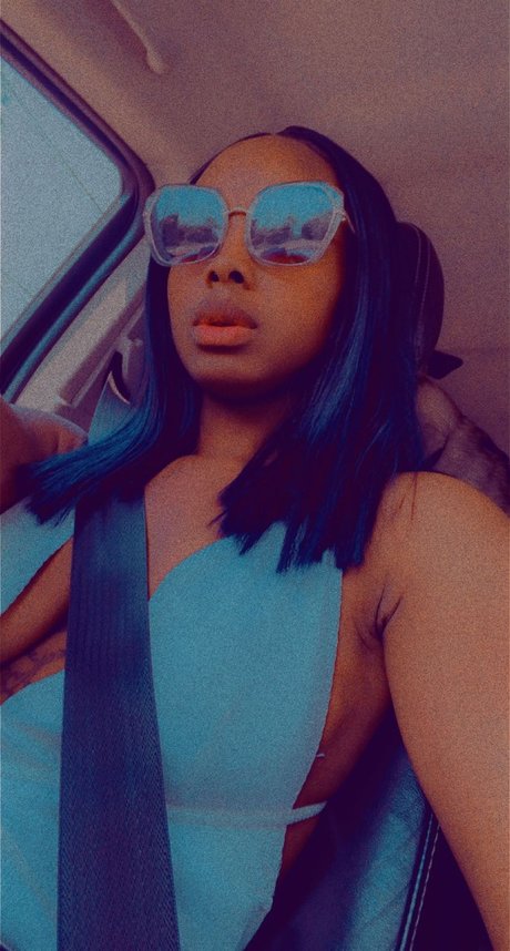 Sneakypeaks nudes leaked onlyfans