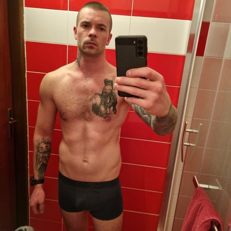 _pk PaLi pk_ onlyfans star