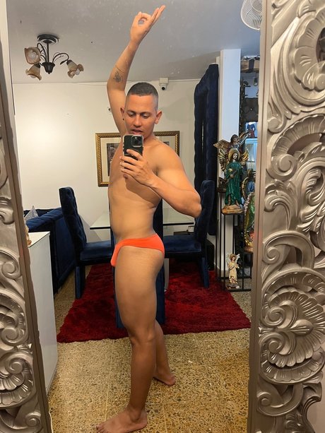 Andr s Felipe Garc a Fl rez nude onlyfans leak