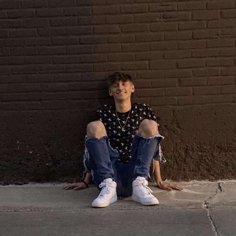 Tristan Selland onlyfans leak naked