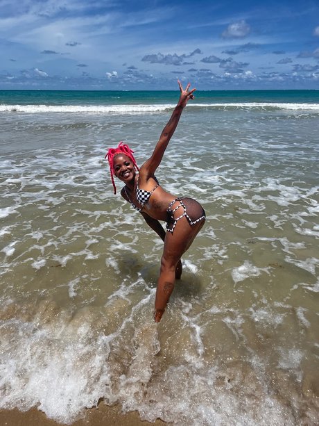 Pretty Face Goat leaked onlyfans