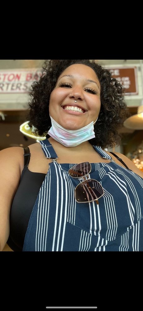 Alexus onlyfans picture