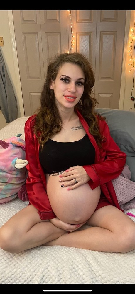 NessaLovesYouMore only fans