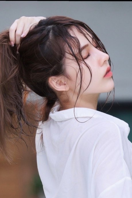 Nong Praew only fans photos