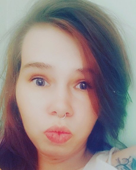 Poppy avlon onlyfans leaked xxx