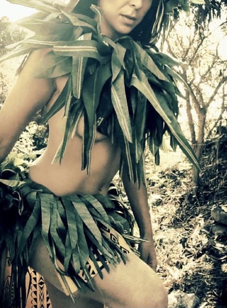 PrettyRedHibiscus only fans leak