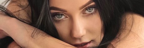 Polly Pure new onlyfans