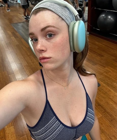 Violet Brinson leaked onlyfans photos