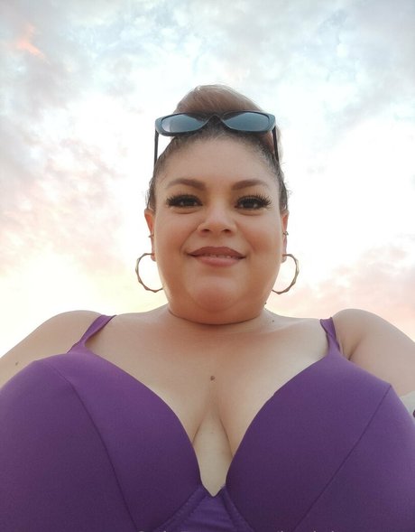 hotjuicycurvy Profile pic