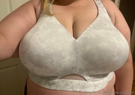 bbwqueeeen onlyfans sextape