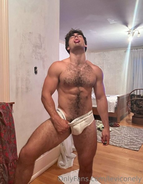 leviconely nude onlyfans pics