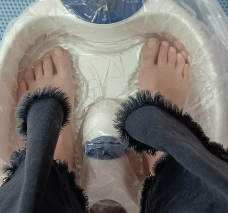 marlena27 onlyfans strip tease