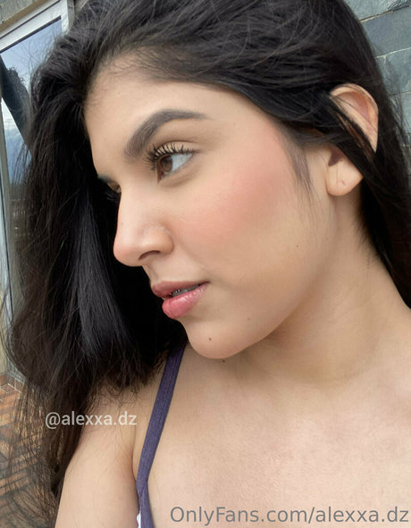 Alexxa dz onlyfans model photos