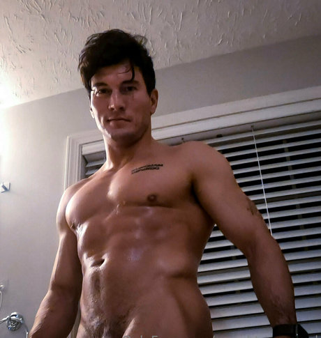 naughtysquared only fans review