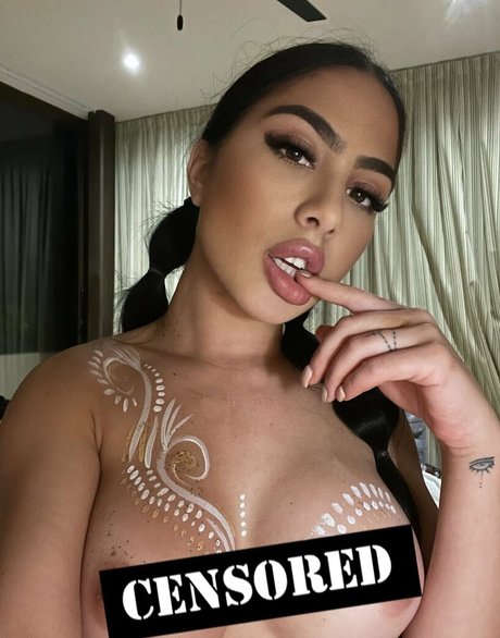 emxuncut only fans nude leaks